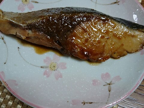 フライパンでブリの照り焼き(*˙︶˙*)☆*°